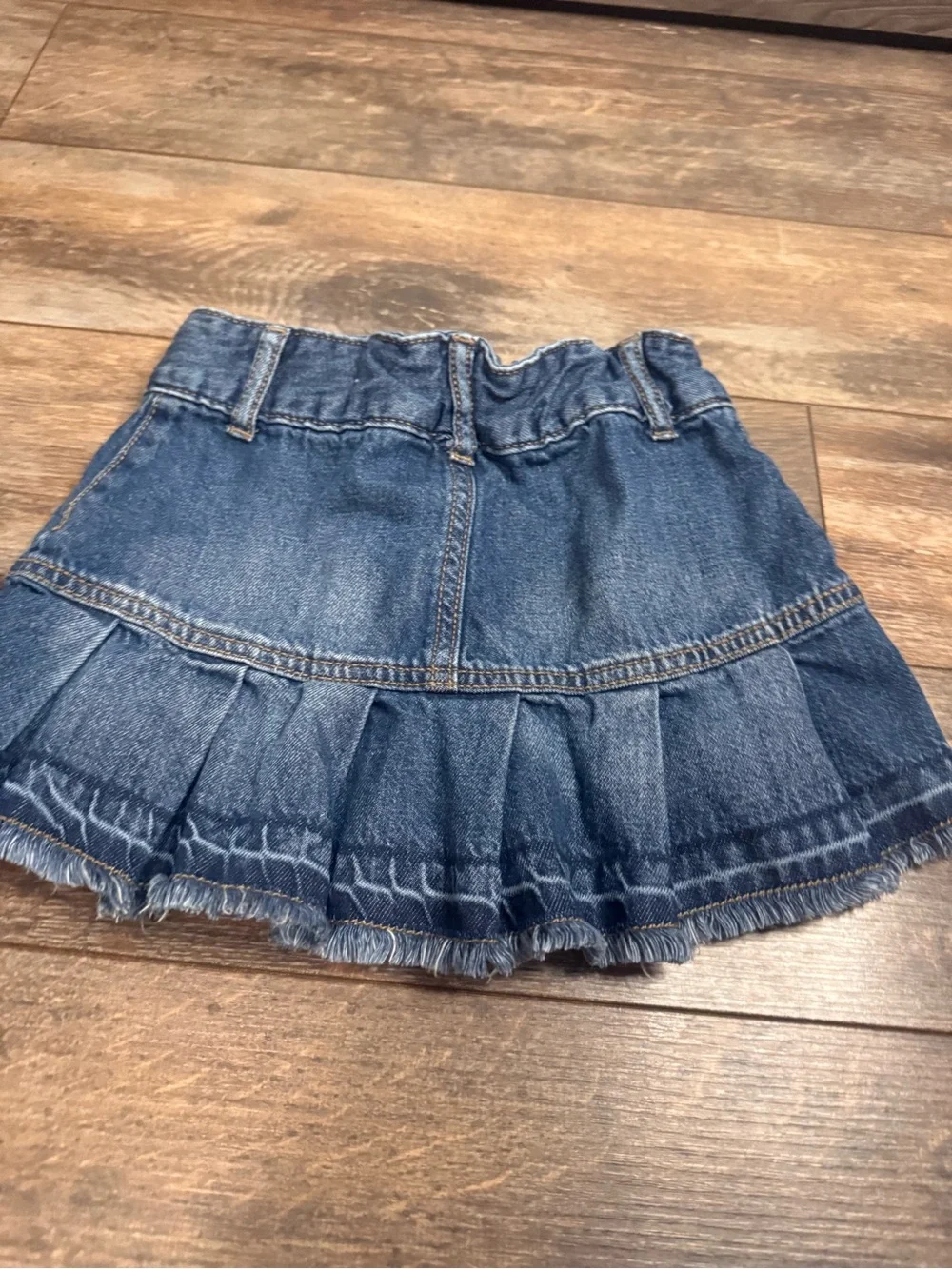 Children’s place size 5 Denim Tiered Ruffle Mini Skort  - Blue